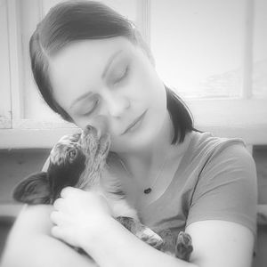 Meet your Posher, Devan grace